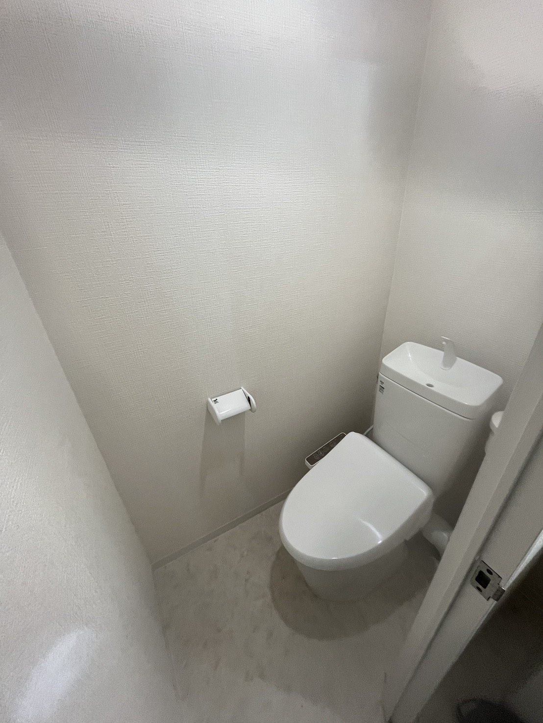 大阪市　トイレリフォーム　LIXILアメージュ